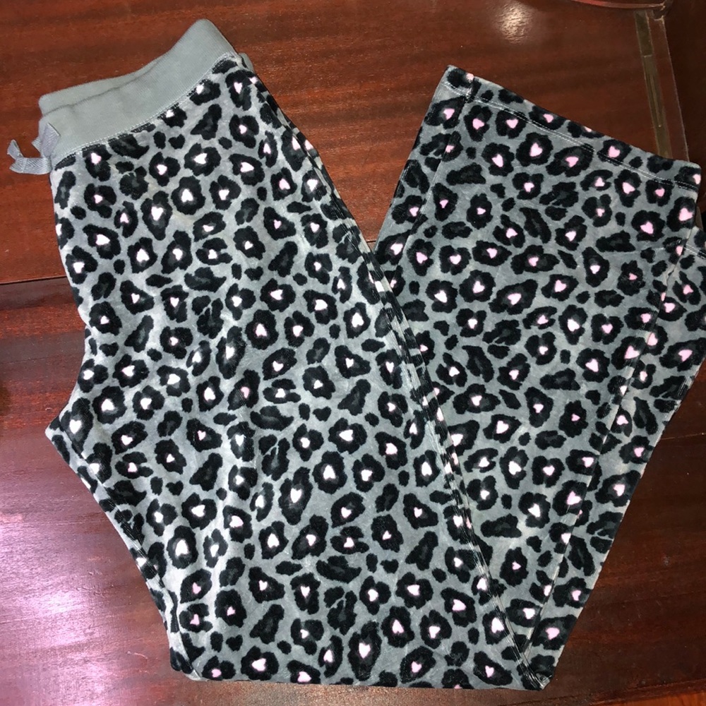 Circo Gray Cheetah Sleep Pants XL